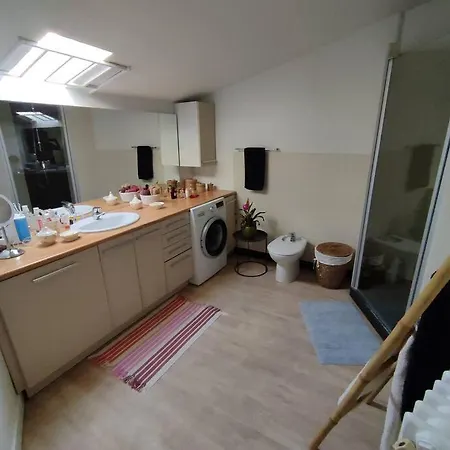 Agreable Quartier Des Grands Hommes Apartman